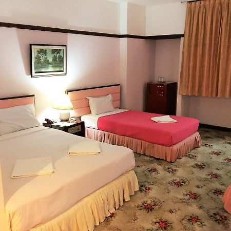 Daeng Plaza Hotel Пхукет Екстер'єр фото