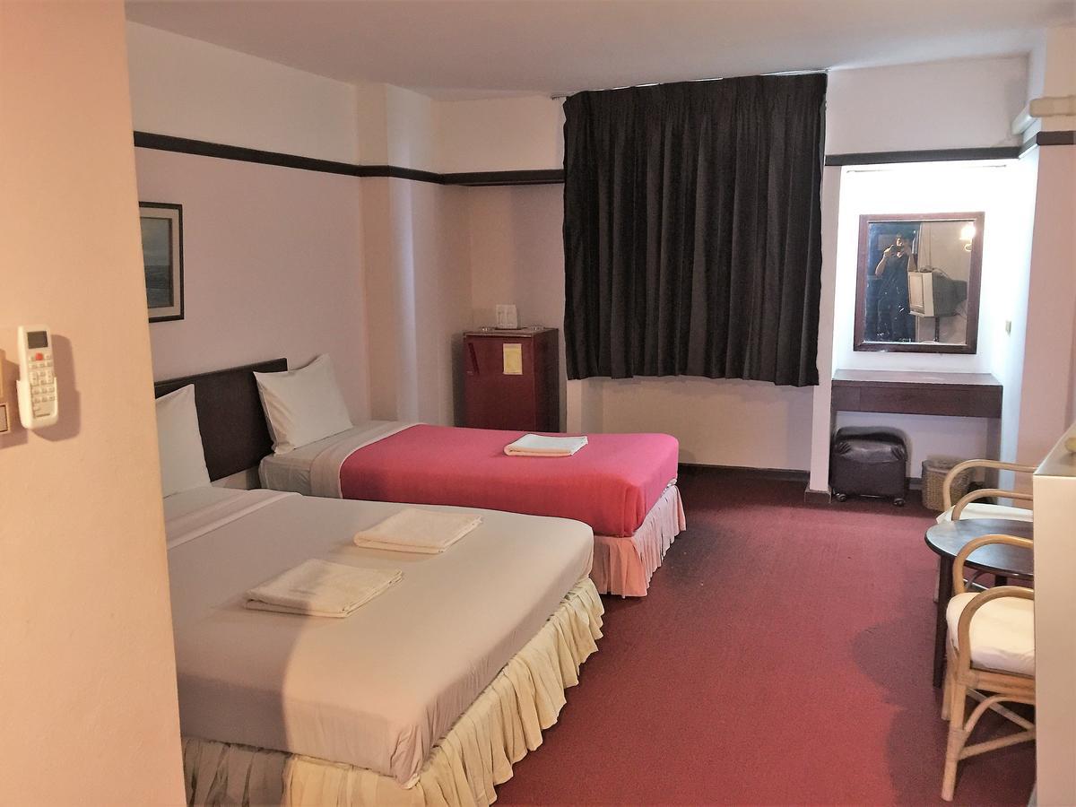 Daeng Plaza Hotel Пхукет Екстер'єр фото